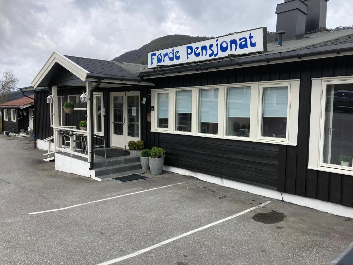 Forde Pensjonat エクステリア 写真